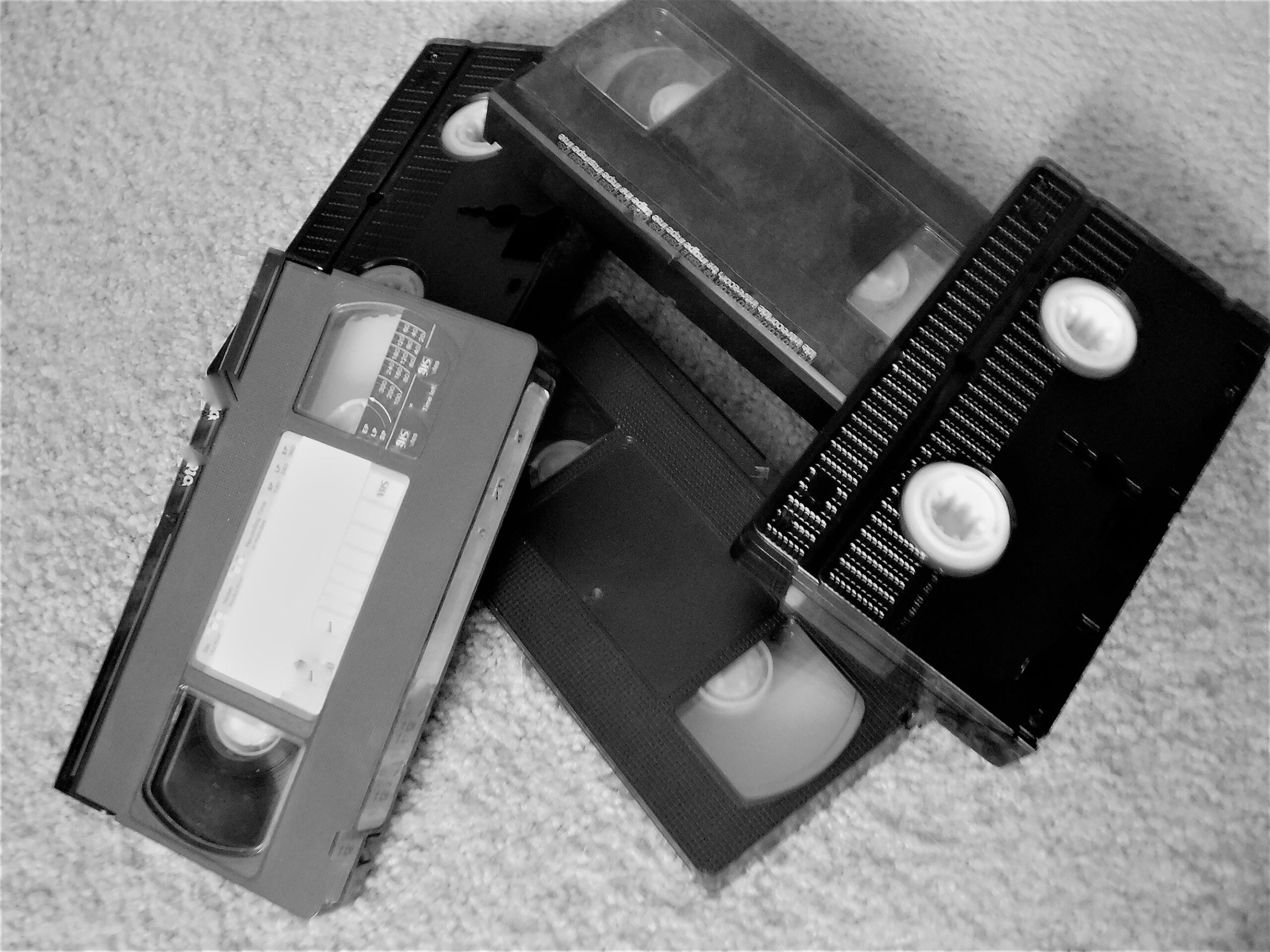 vhs-movie-cassettes-video-cassettes-vcrs-vintag-2023-11-27-05-06-53-utc